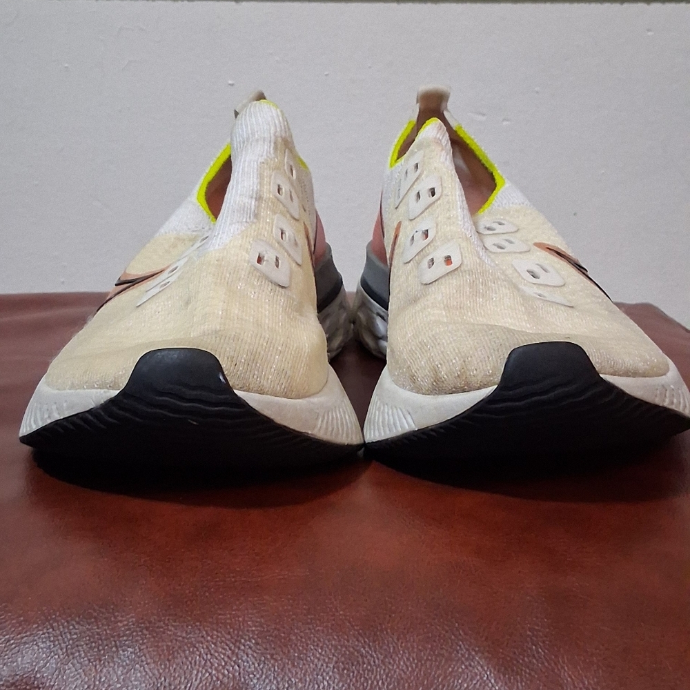 Nike Infinity React Running Sneakers - image 10